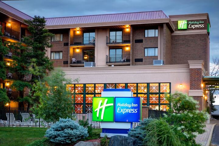 Hotel 3 of 25