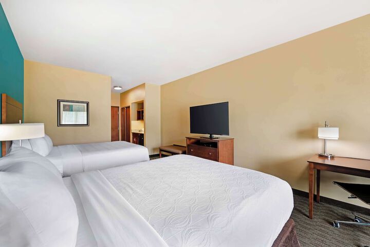 Room 25 of 53