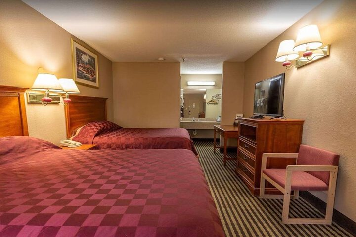 Room 15 of 17