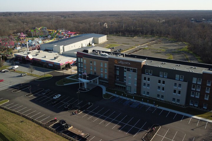 Hotel 3 of 42