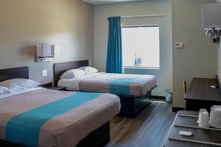 Motel 6 Caseyville IL - Caseyville Il