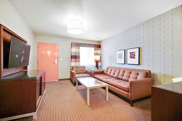 Room 42 of 79
