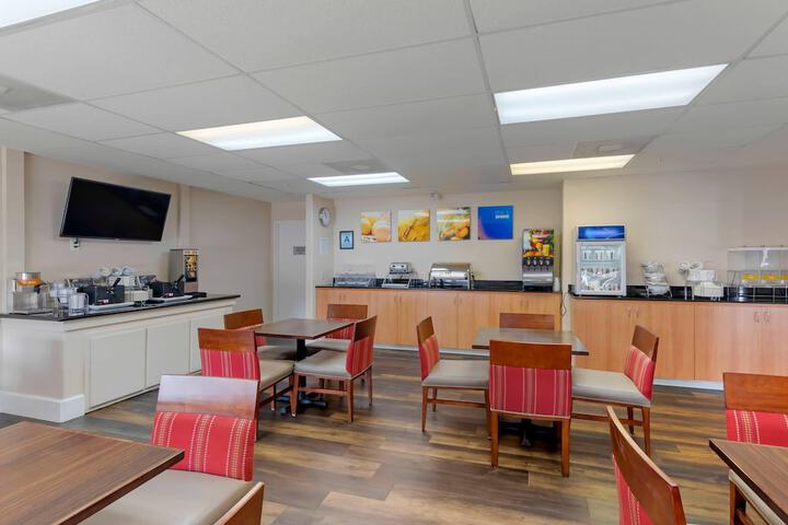 Comfort Suites Victorville-Hesperia