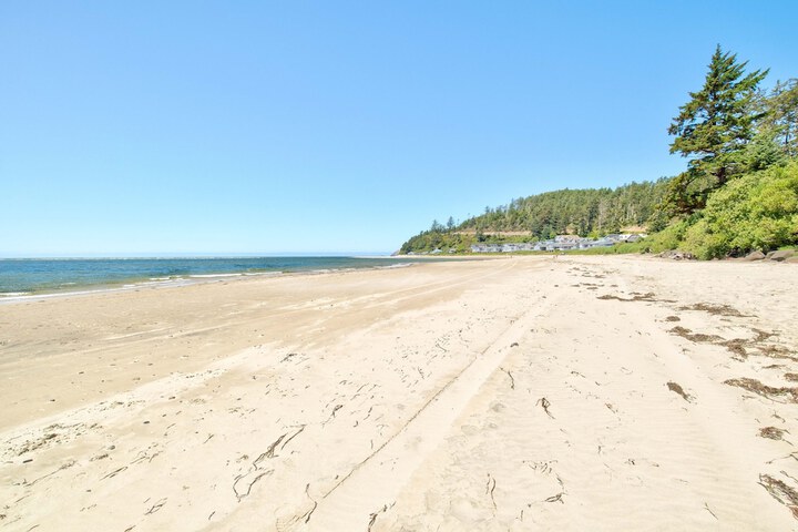 Beach 69 of 80