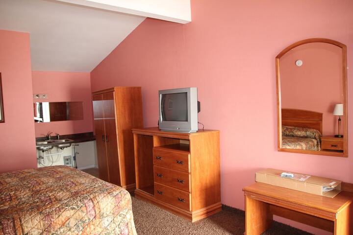 Room 17 of 23