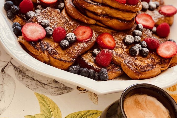 Breakfast/Coffee Service 70 of 96