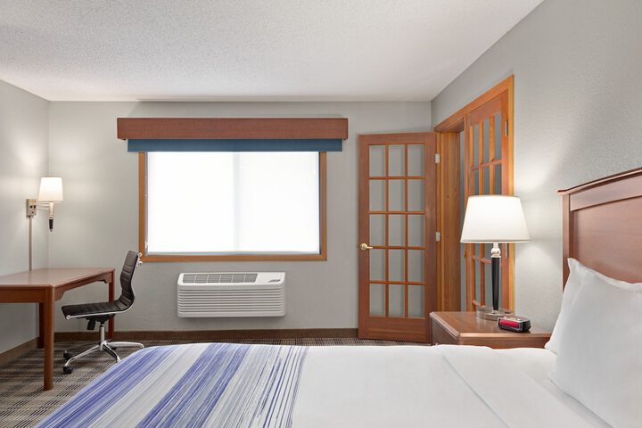 Room 37 of 50