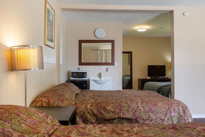 Room 43 of 52