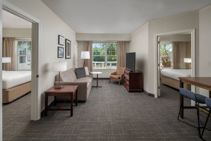 Room 19 of 49