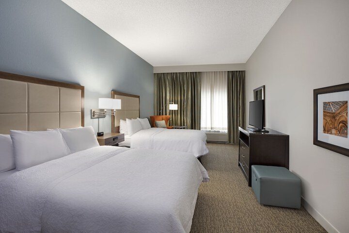 Room 32 of 50