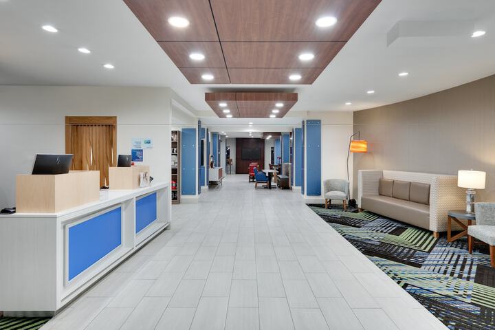 Hotel 7 of 57