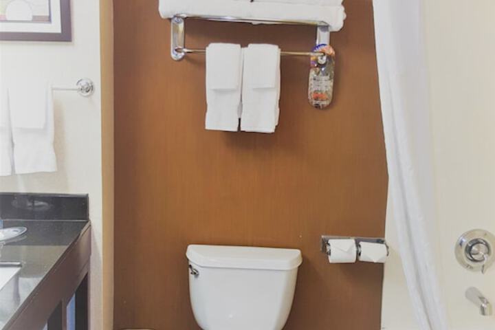 Room 14 of 30
