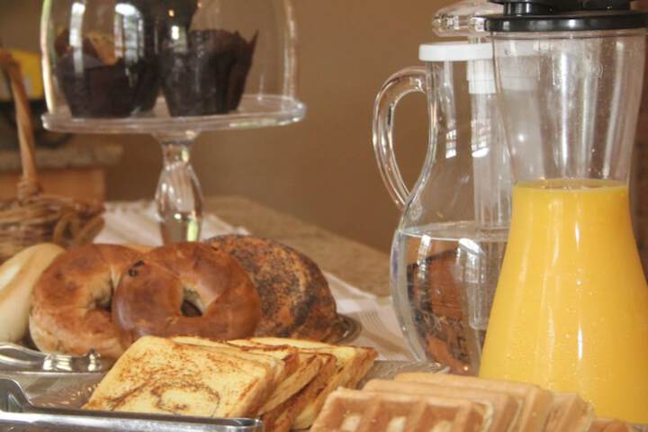 Breakfast/Coffee Service 33 of 35