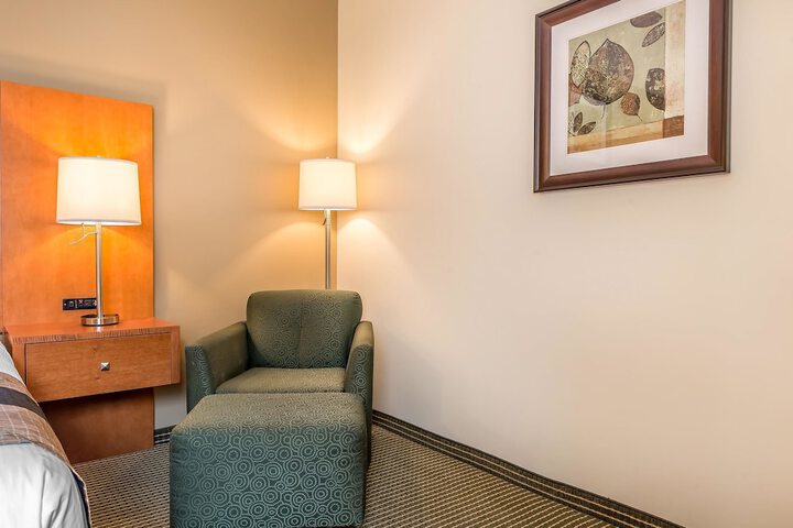 Room 62 of 108