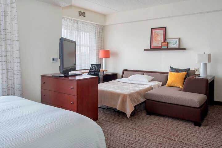Residence Inn by Marriott Newark Elizabeth / Liberty International Airport