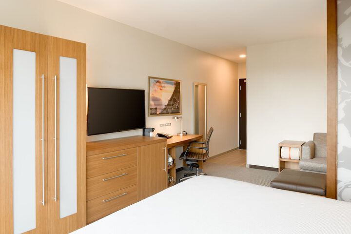 Room 36 of 63