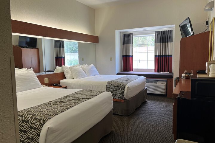 Room 37 of 53