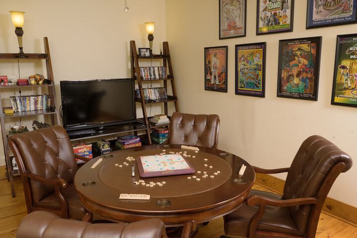 Room 26 of 38