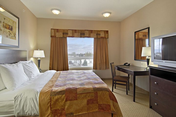 Room 30 of 42