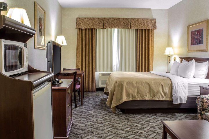 Room 31 of 46