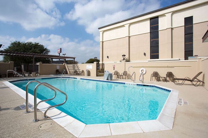 Pool 3 of 31