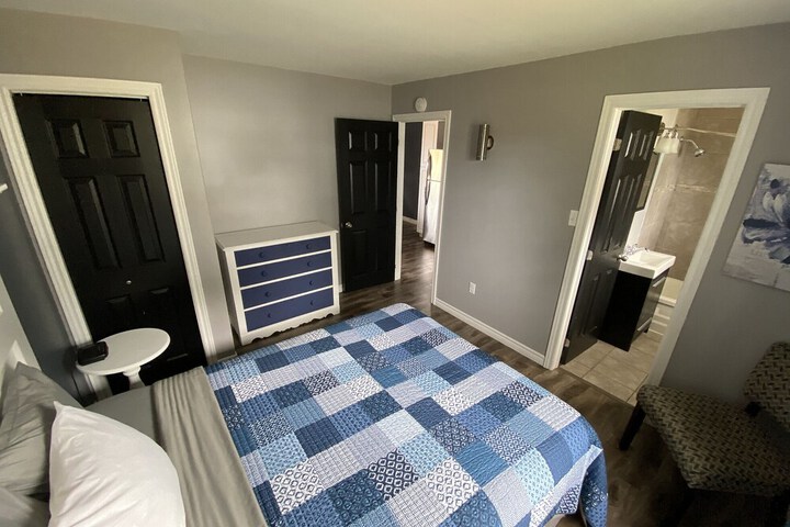Room 78 of 102