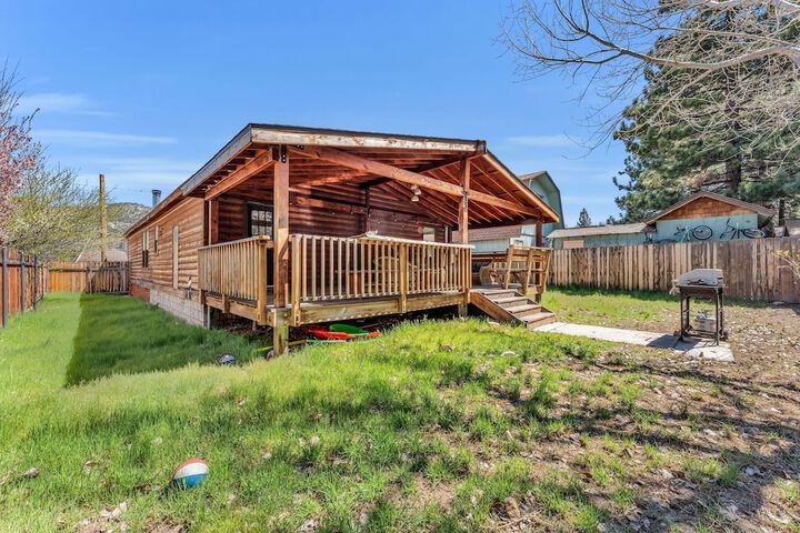 Country Club Chalet