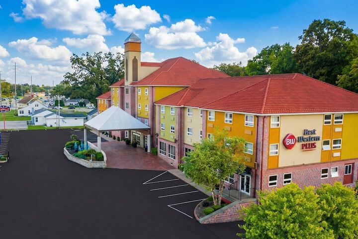 Best Western Plus Sandusky Hotel & Suites