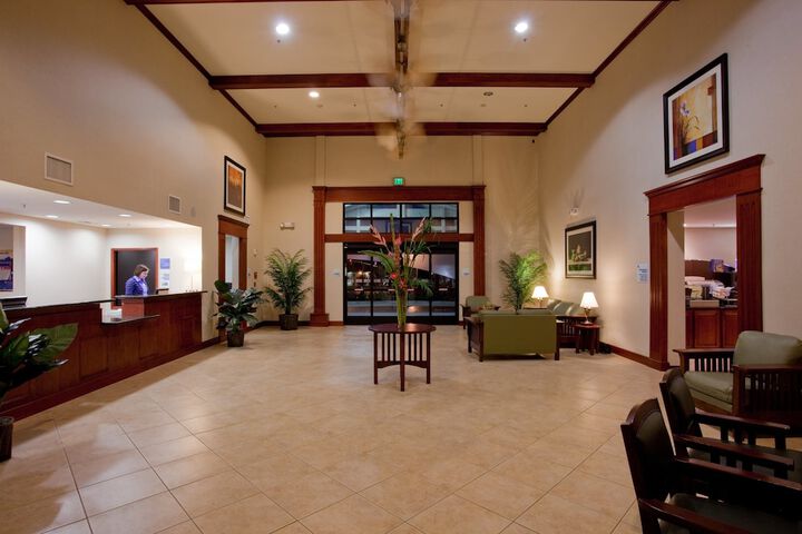 Business Center 35 of 36