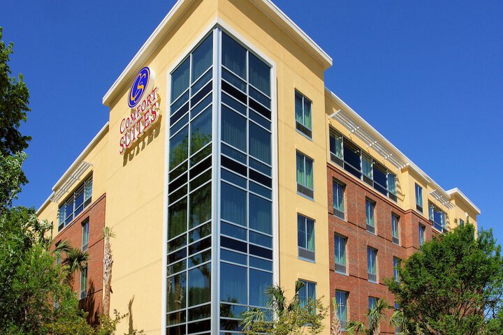 Comfort Suites Charleston West Ashley