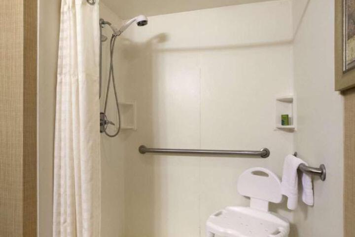 Embassy Suites by Hilton Hotel Columbia-Greystone