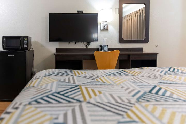Room 26 of 29
