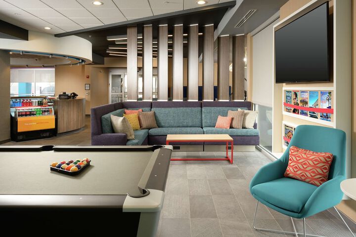 Room 9 of 22