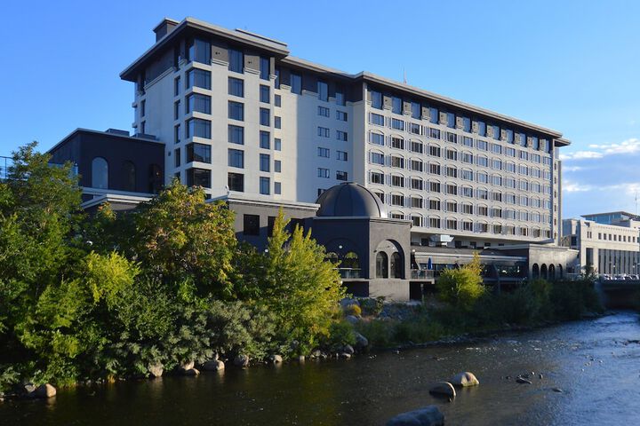 Hotel 3 of 85