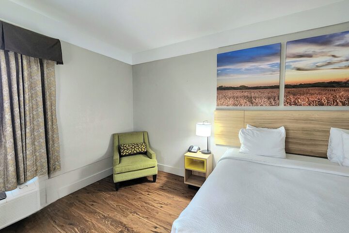 Days Inn by Wyndham Denham Springs-Baton Rouge East