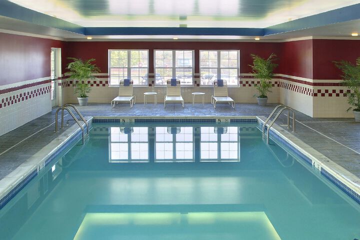 Pool 2 of 18