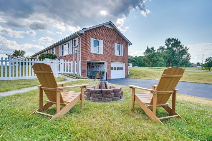The MD / PA Line Retreat: Scenic Country Getaway!