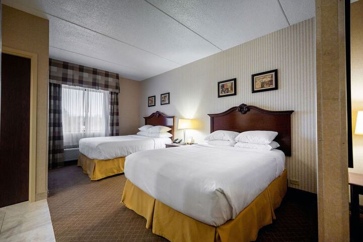 Room 14 of 34