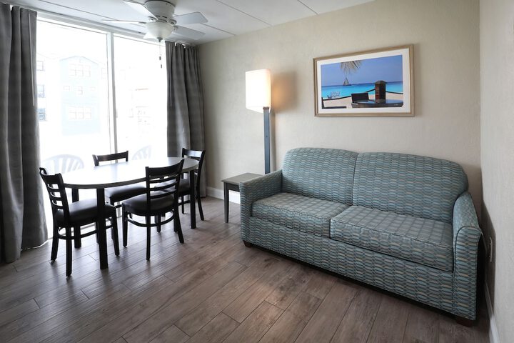 Room 73 of 111
