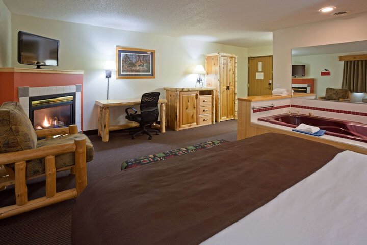 Room 29 of 38