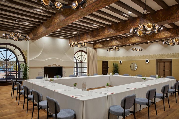 Mar Monte Hotel in The Unbound Collection by Hyatt