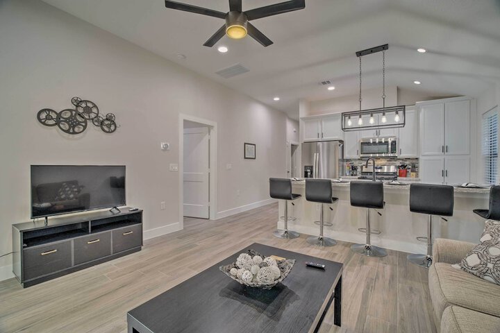 Well-appointed Montgomery Home w / Fenced Yard