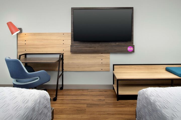 Room 19 of 57