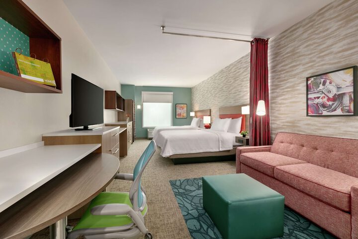Room 37 of 43