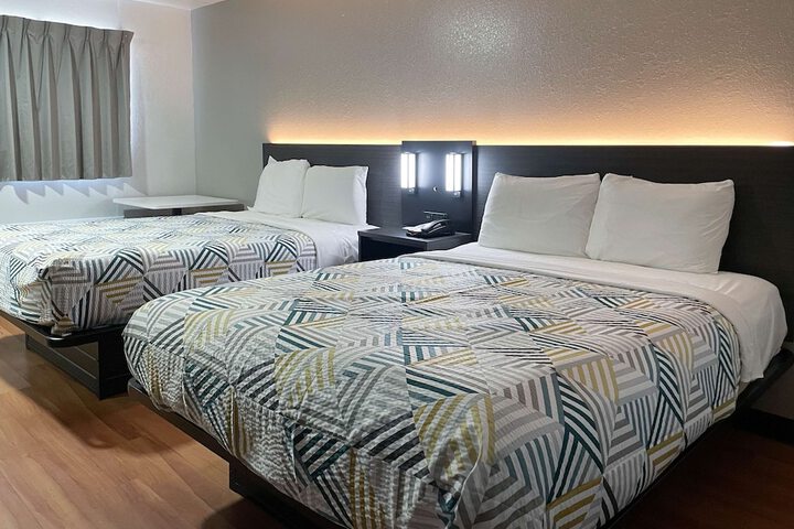 Room 21 of 24