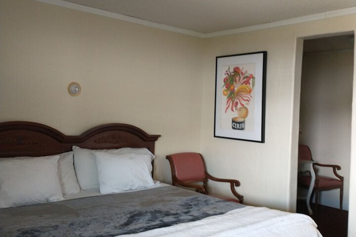 Room 28 of 56