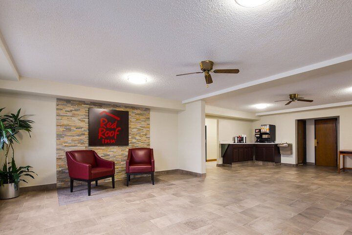 Hotel Interior 10 of 38