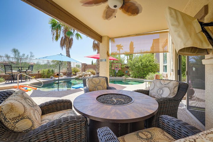 Spacious Maricopa Home Rental w / Pool & Hot Tub!
