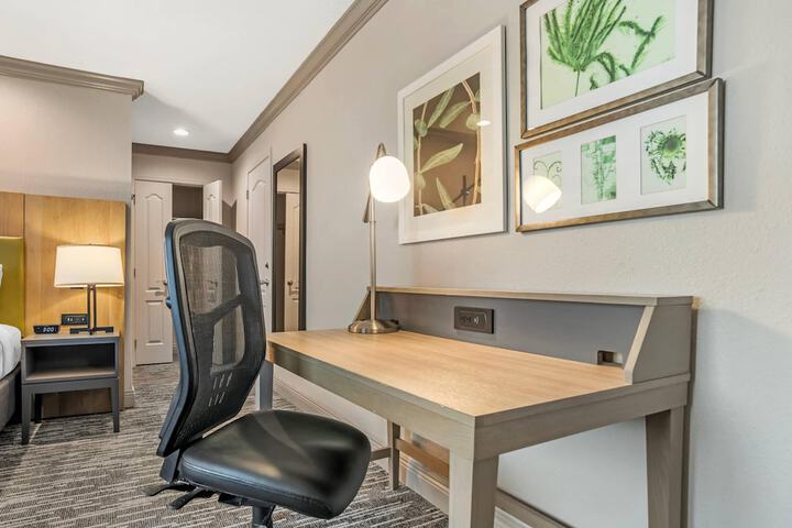 Country Inn & Suites by Radisson Metairie (New Orleans), LA