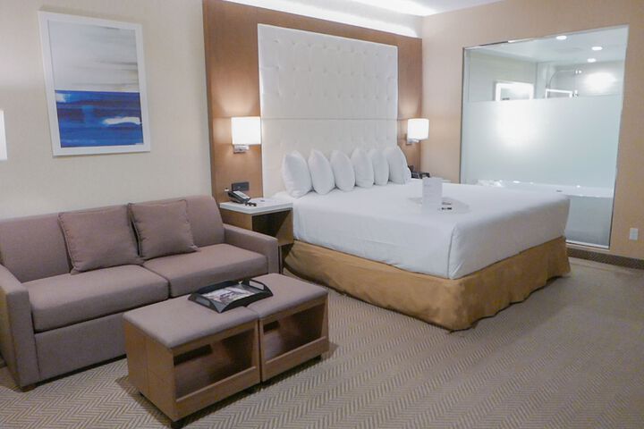 Room 47 of 84